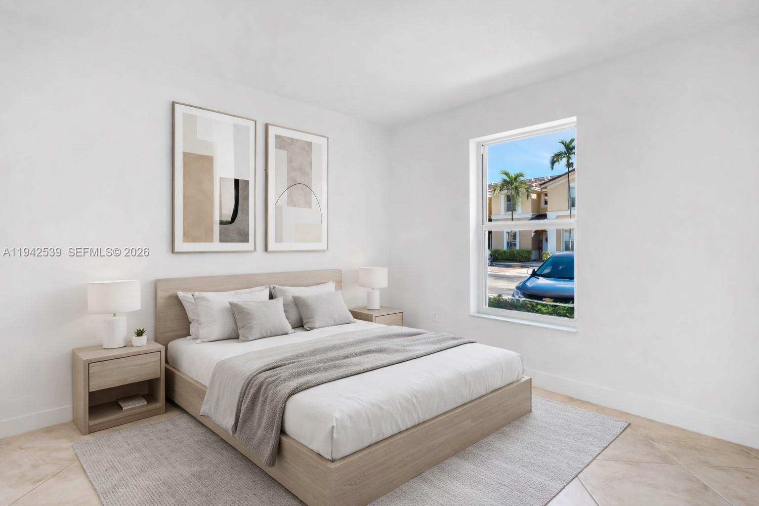 MELROSE POINT CONDO - Residential