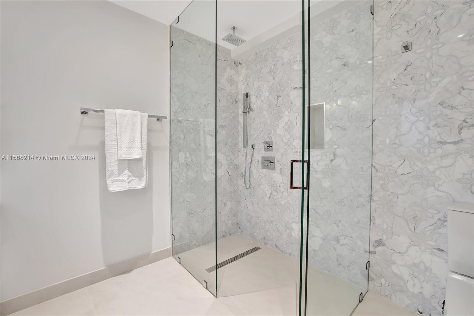 NAUTILUS EXTENSION - Residential