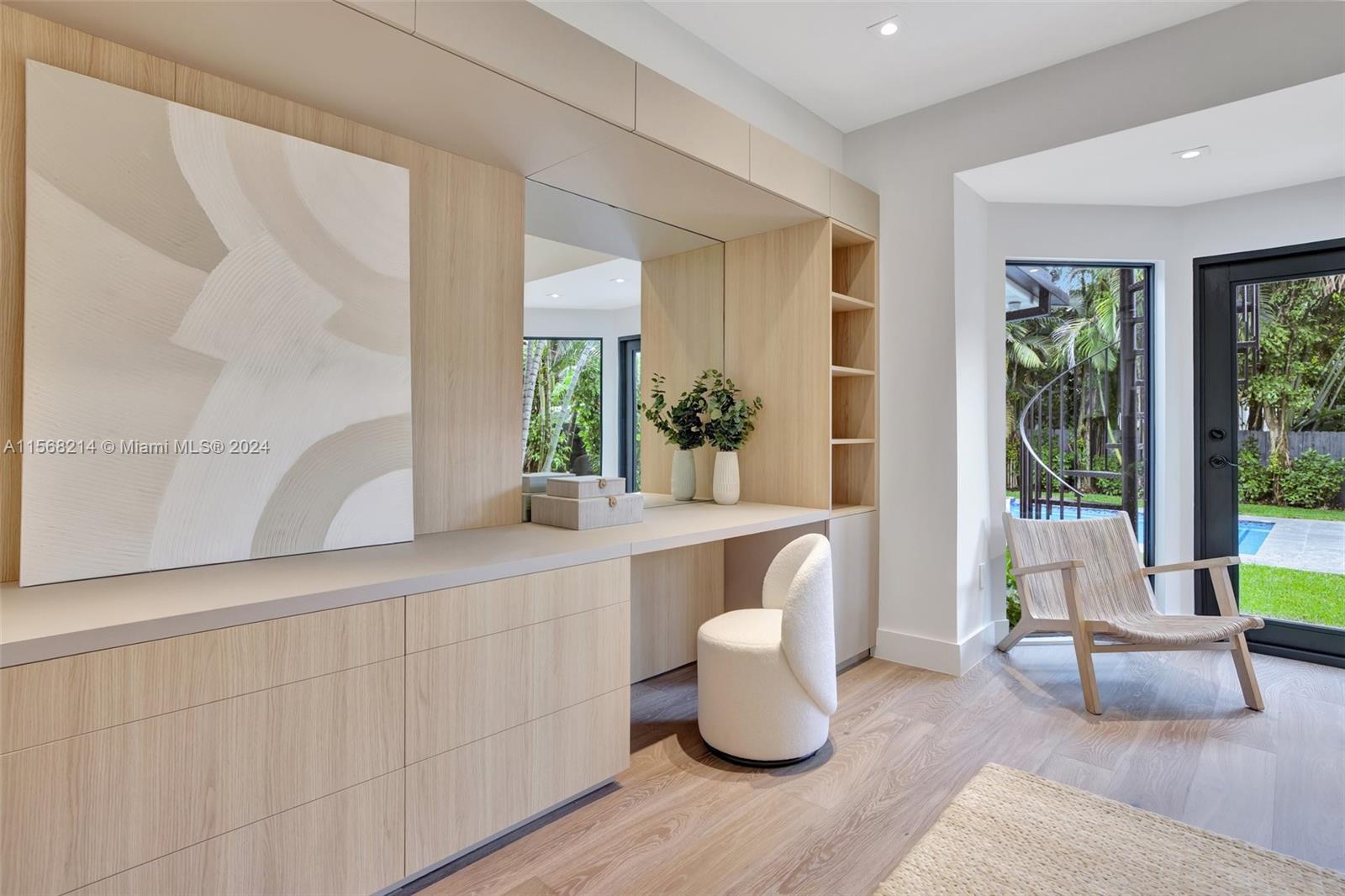 NAUTILUS EXTENSION - Residential