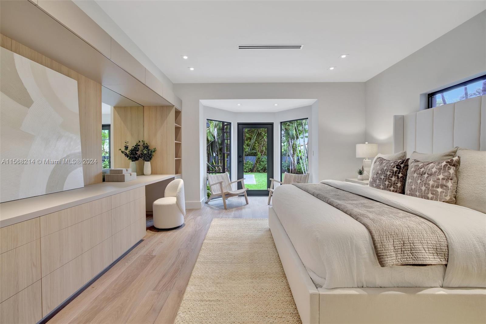 NAUTILUS EXTENSION - Residential