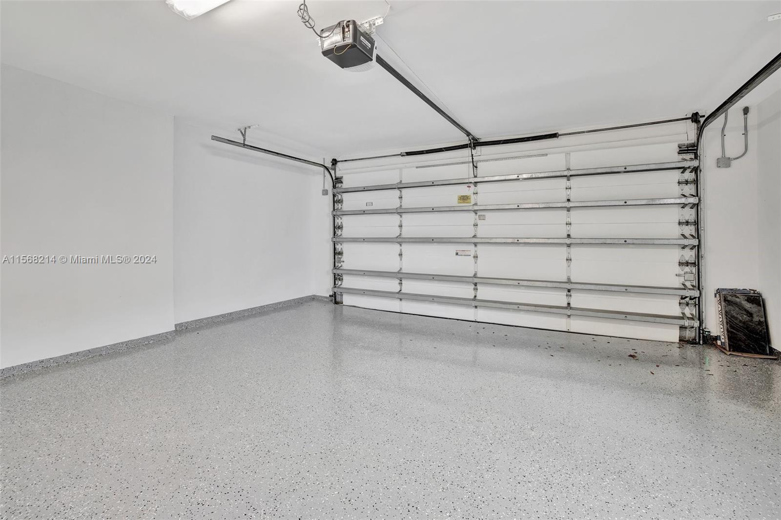 NAUTILUS EXTENSION - Residential