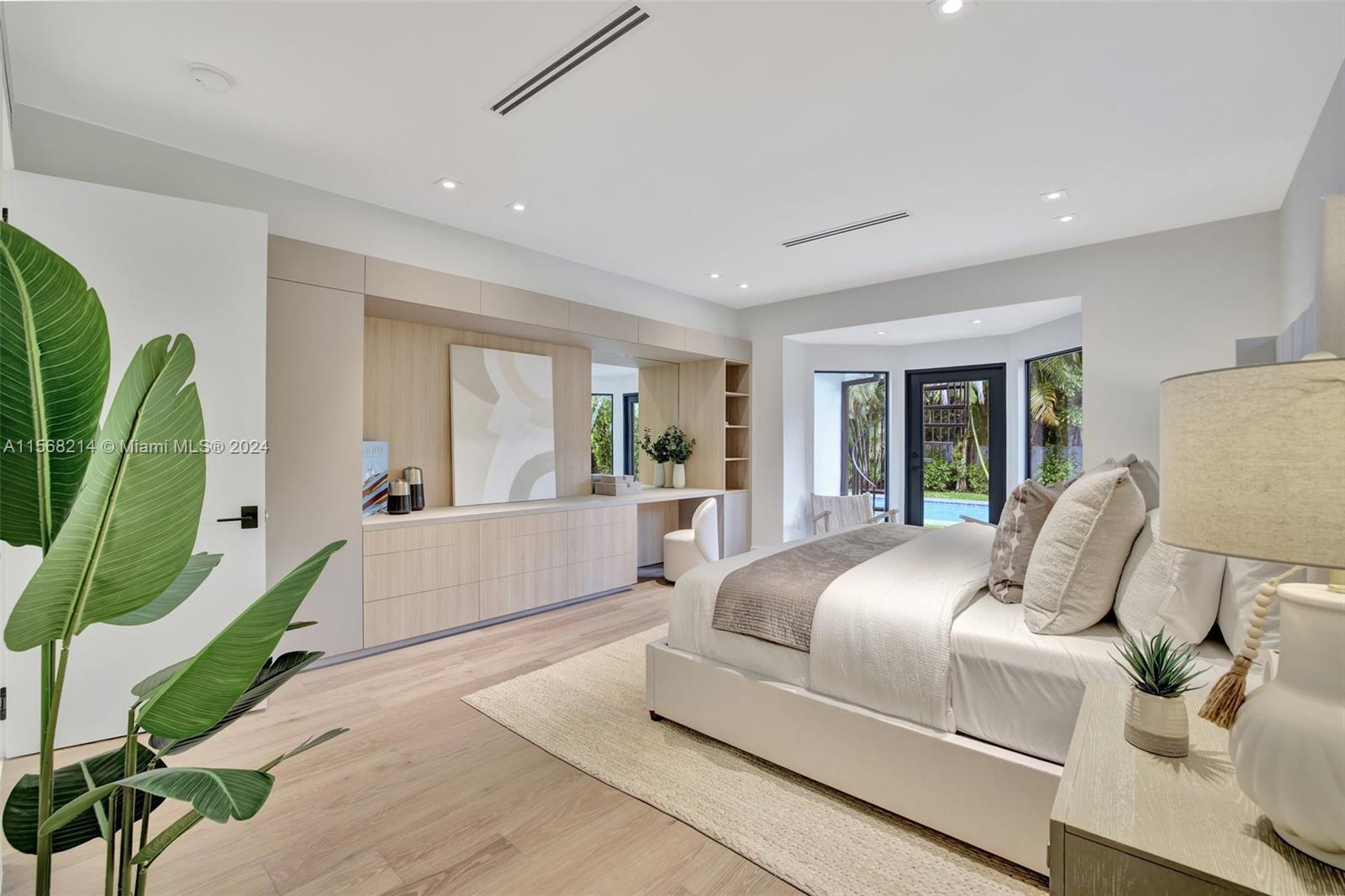 NAUTILUS EXTENSION - Residential