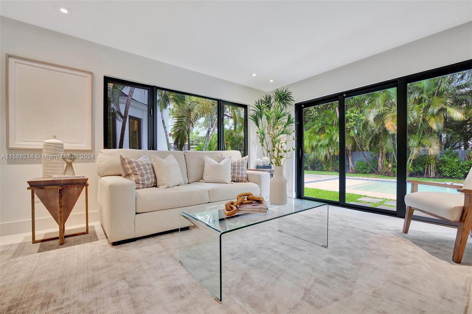 NAUTILUS EXTENSION - Residential