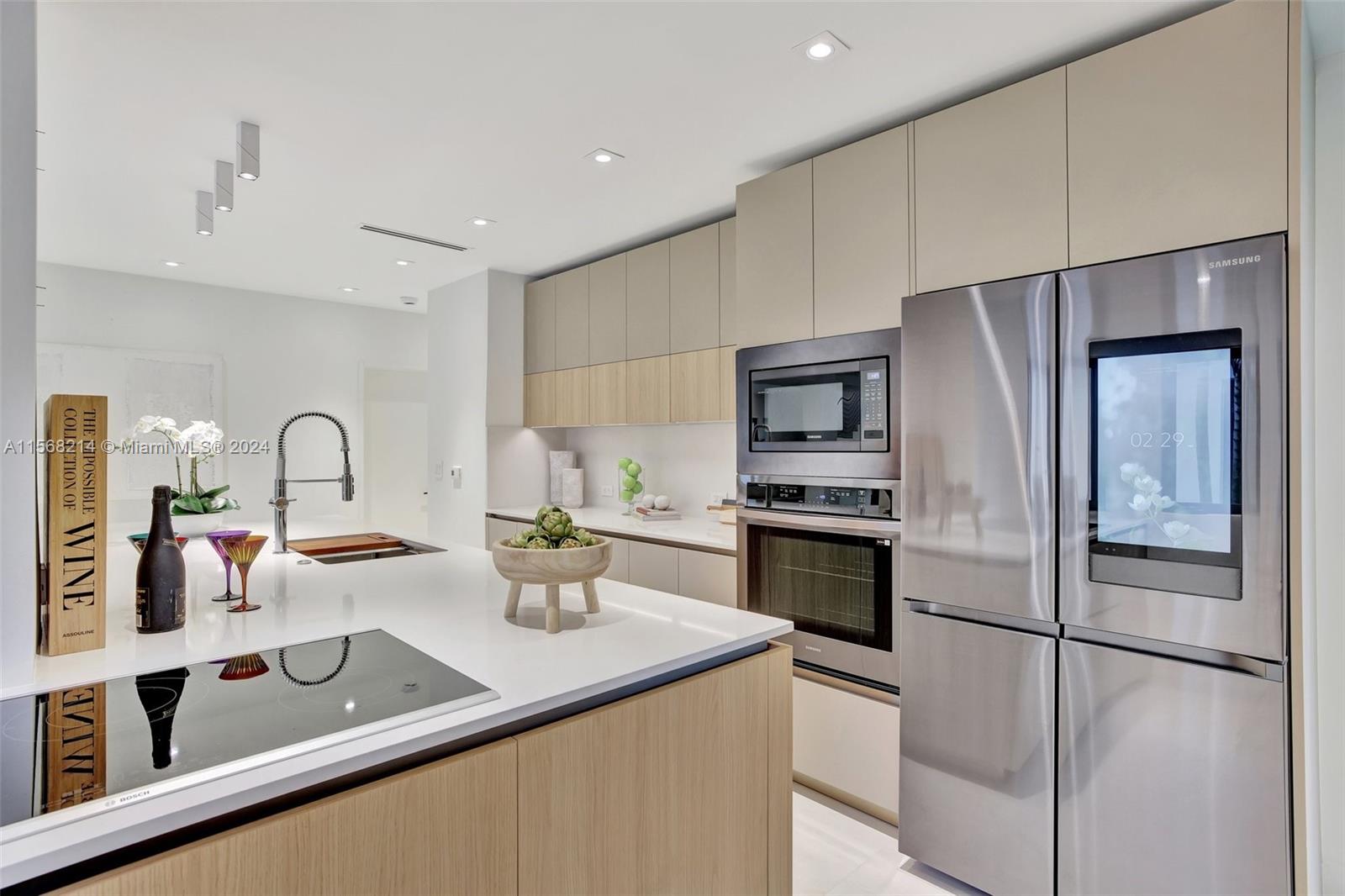 NAUTILUS EXTENSION - Residential