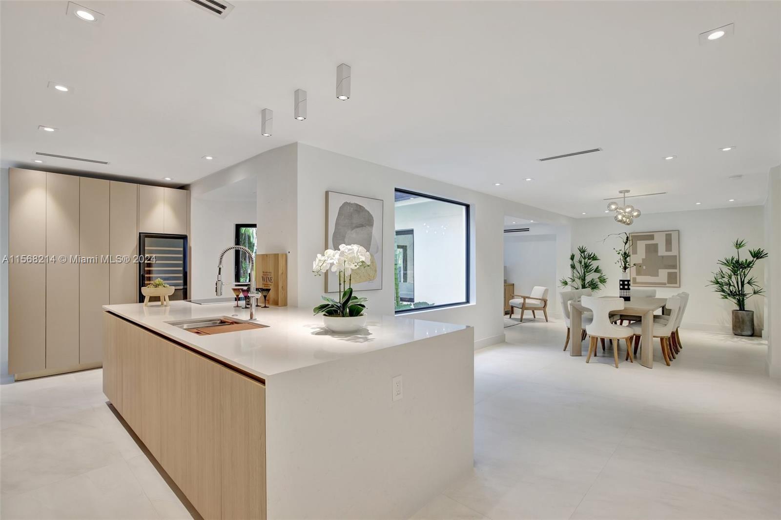 NAUTILUS EXTENSION - Residential