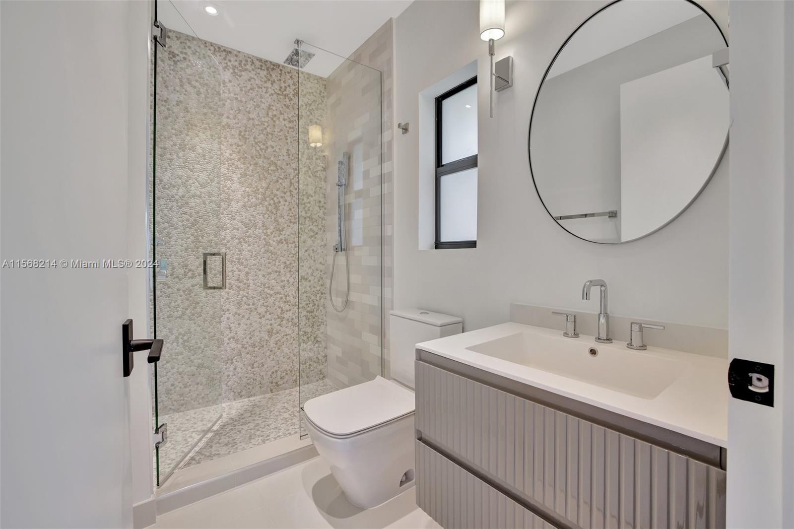 NAUTILUS EXTENSION - Residential