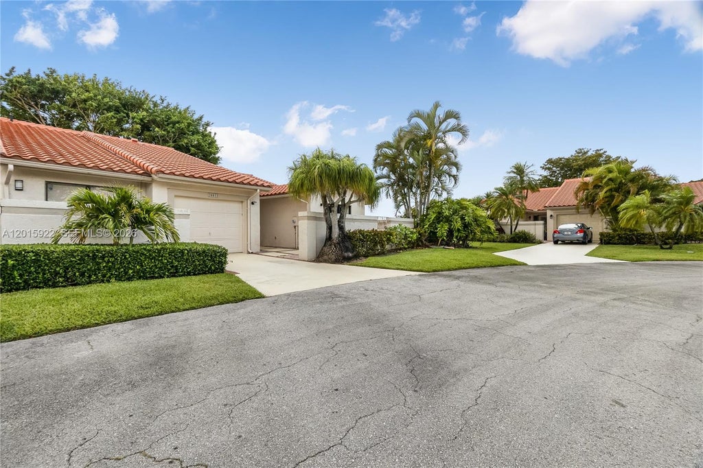 Photo of 20013 Mona Cir, Boca Raton, FL 33434 (MLS # A12015922)