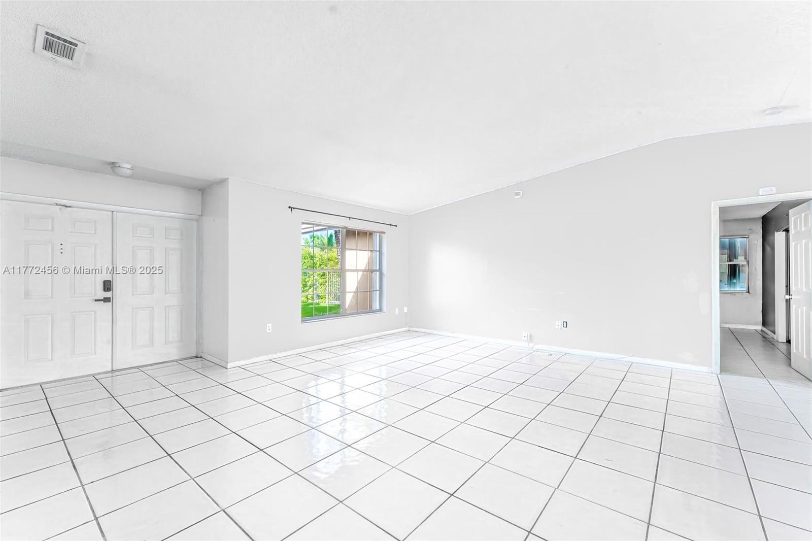 CAMBRIDGE ESTATES - Residential