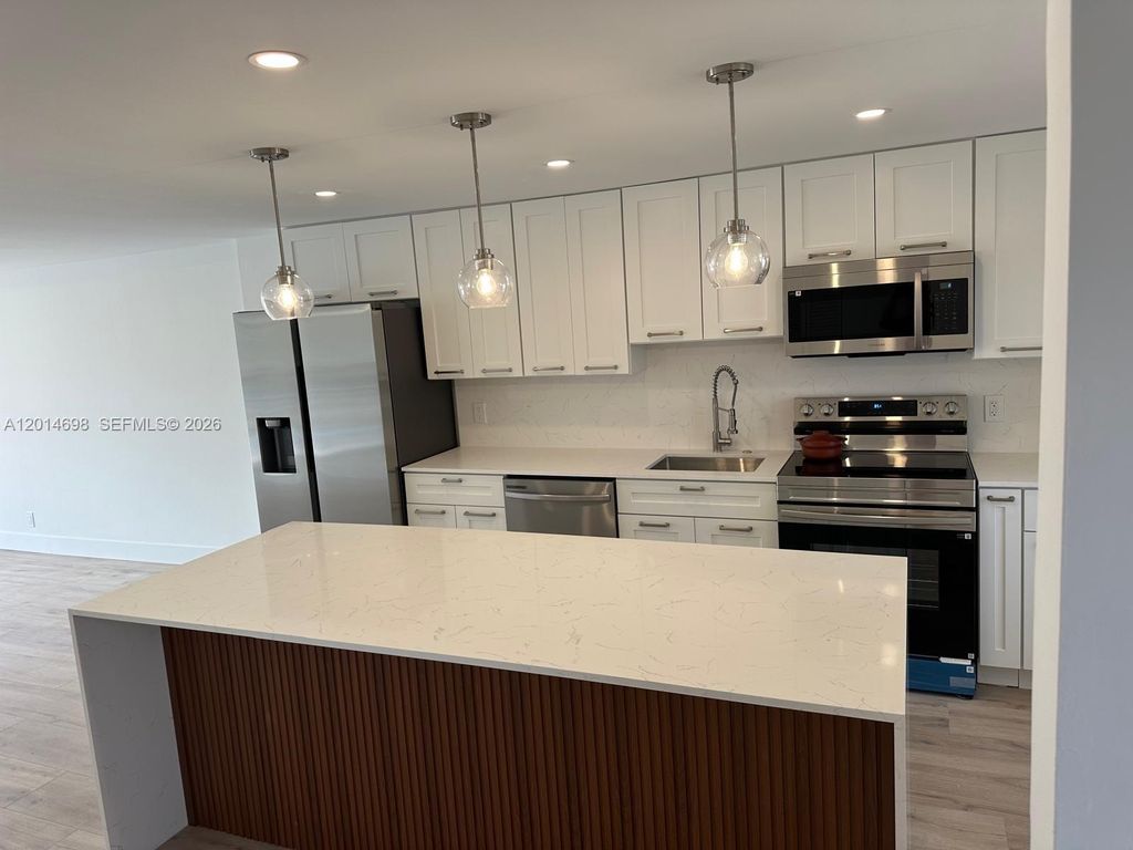 Photo of 505 E Dania Beach Blvd #4-3J, Dania Beach, FL 33004 (MLS # A12014698)