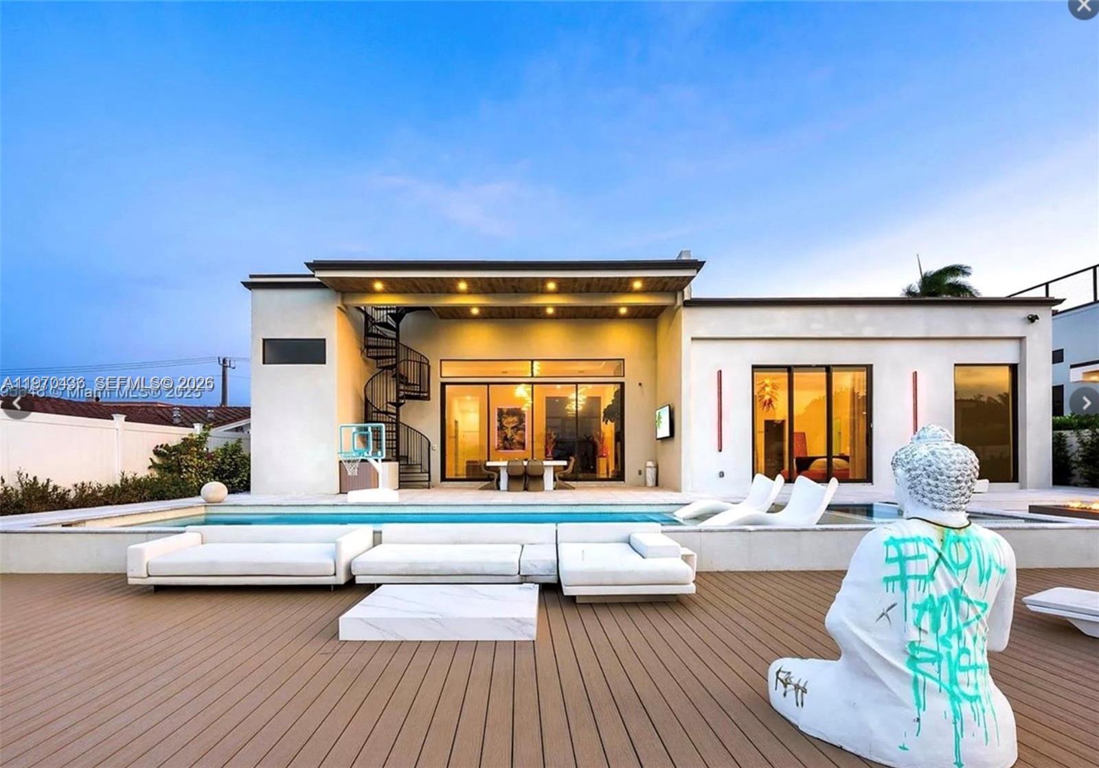 NORTH BAL HARBOUR - Residential