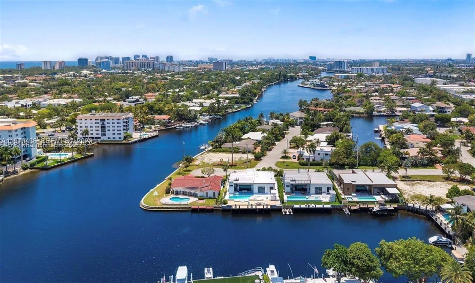 NORTH BAL HARBOUR - Residential