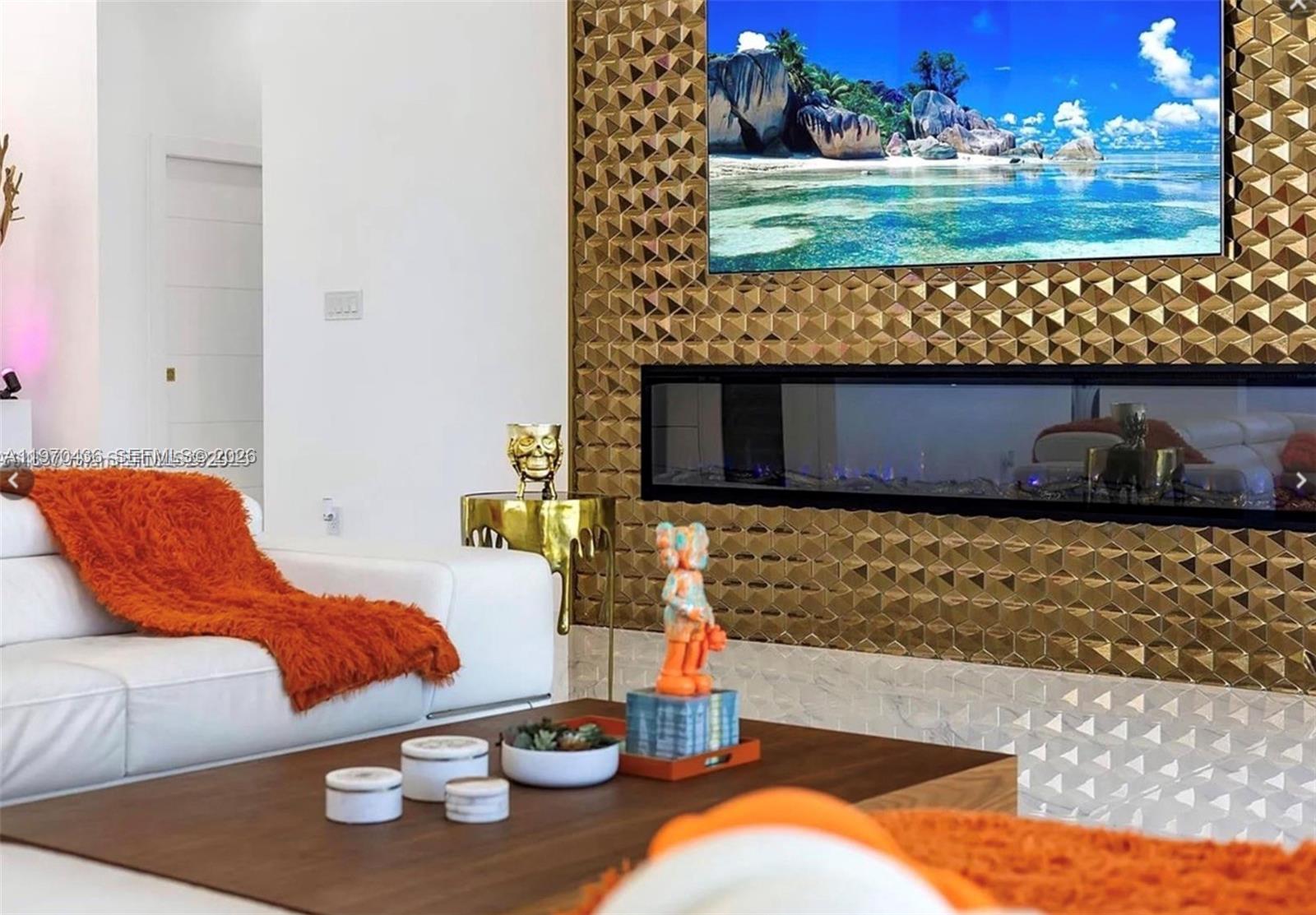 NORTH BAL HARBOUR - Residential