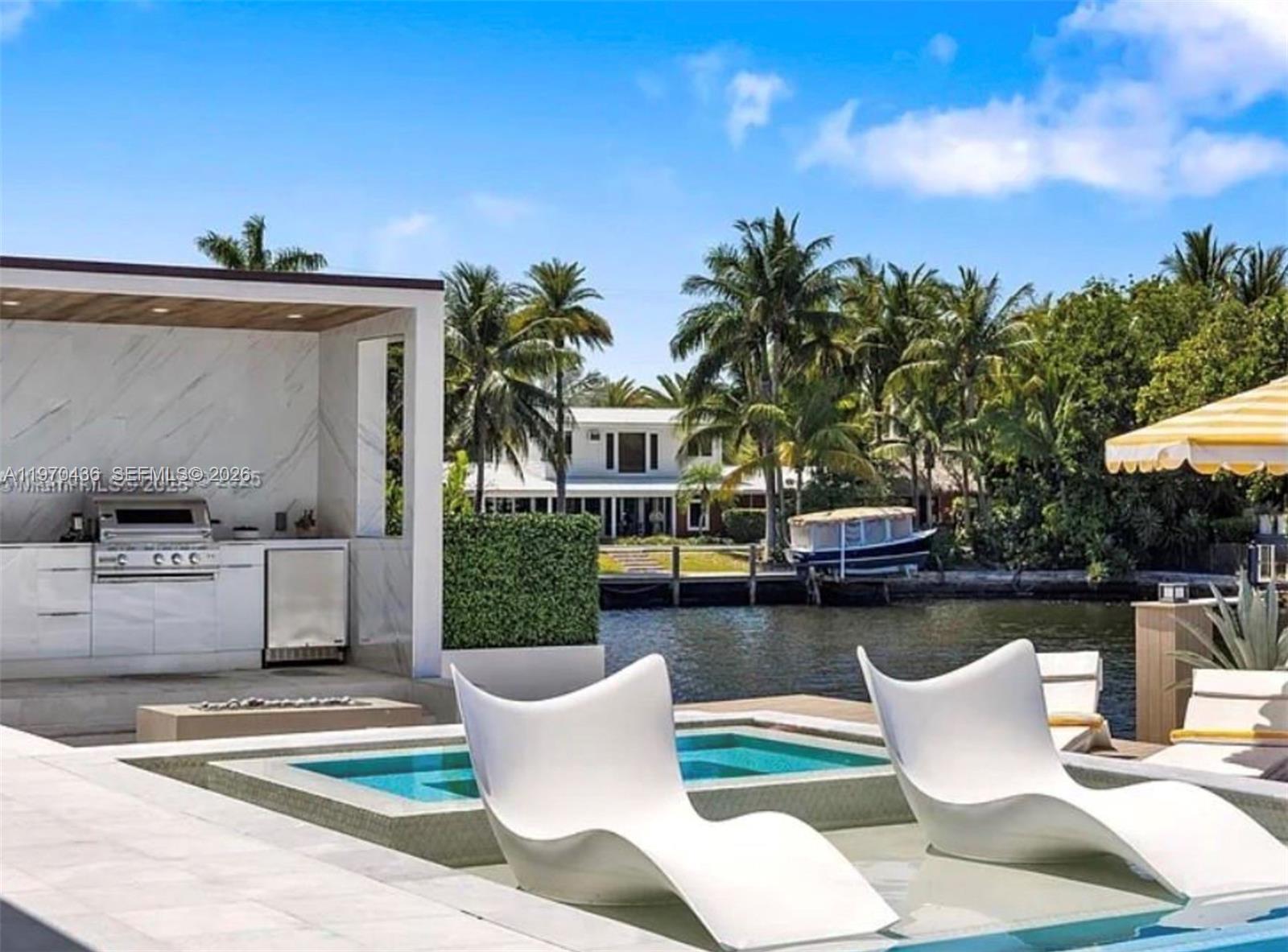 NORTH BAL HARBOUR - Residential