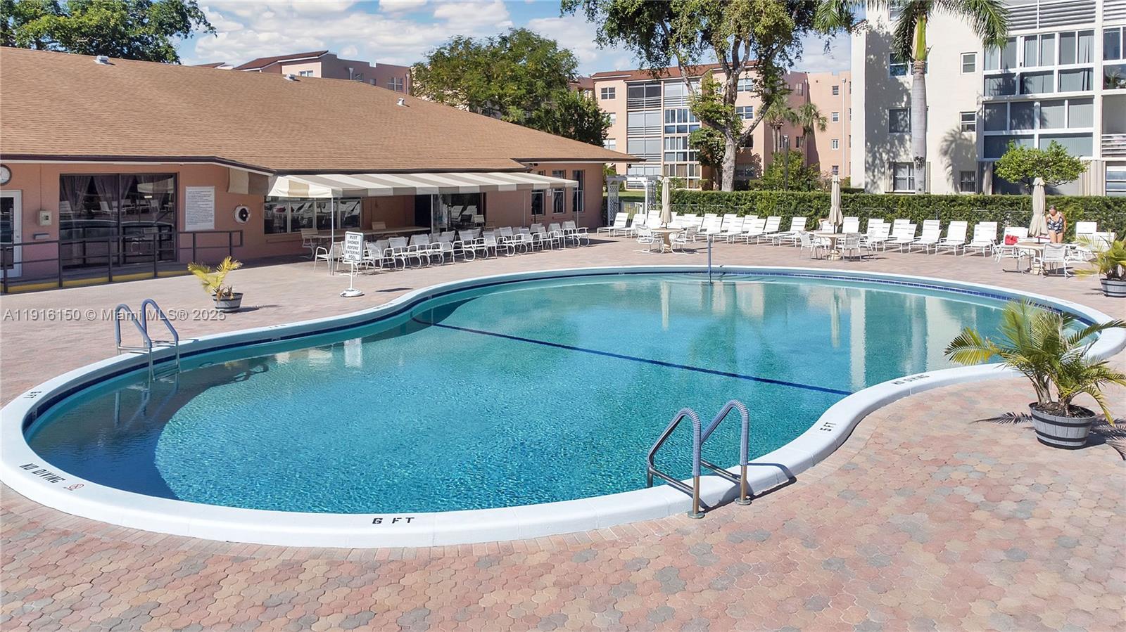 SOMERSET NO SEVEN CONDO - Residential