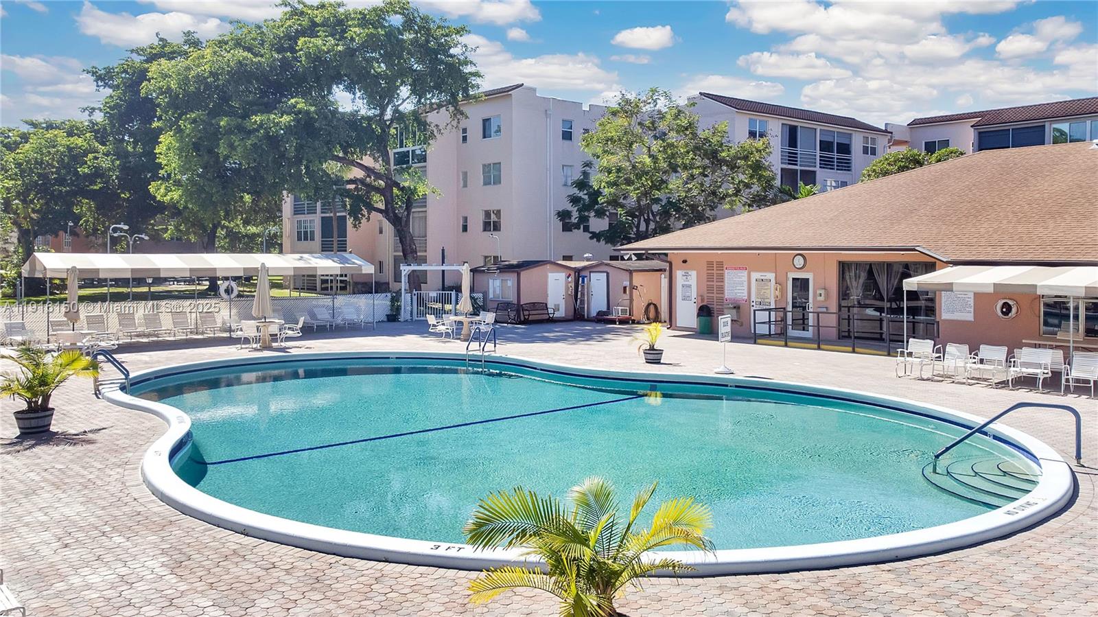 SOMERSET NO SEVEN CONDO - Residential