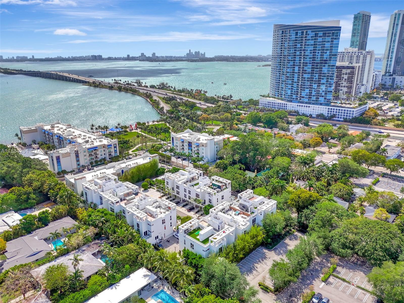 ONE BAY CONDO - Residential Lease