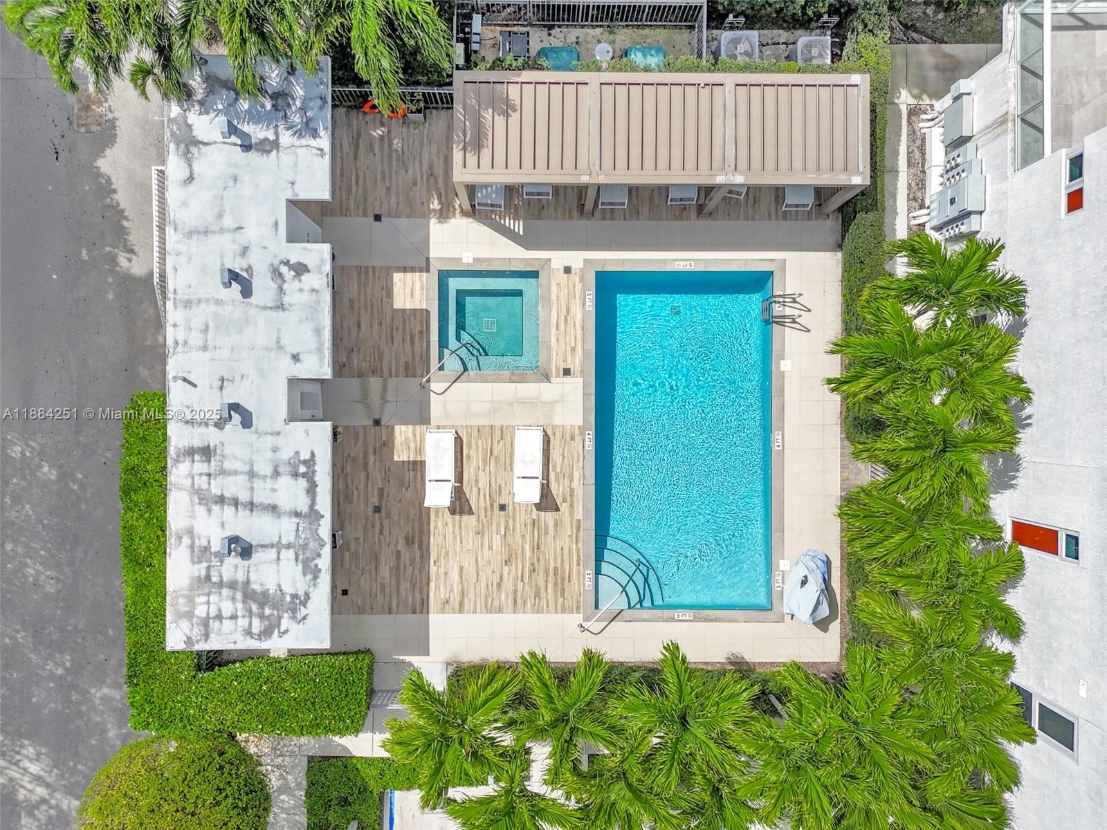 ONE BAY CONDO - Residential Lease