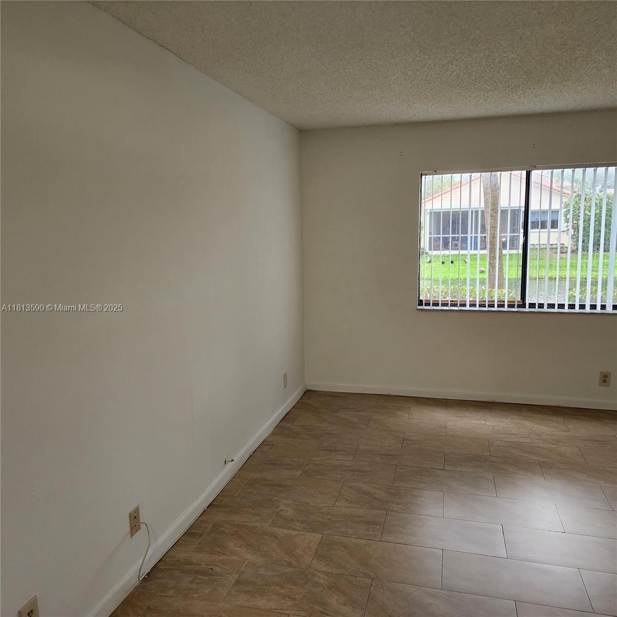 RACQUET CLUB APTS AT BONA - Residential Lease