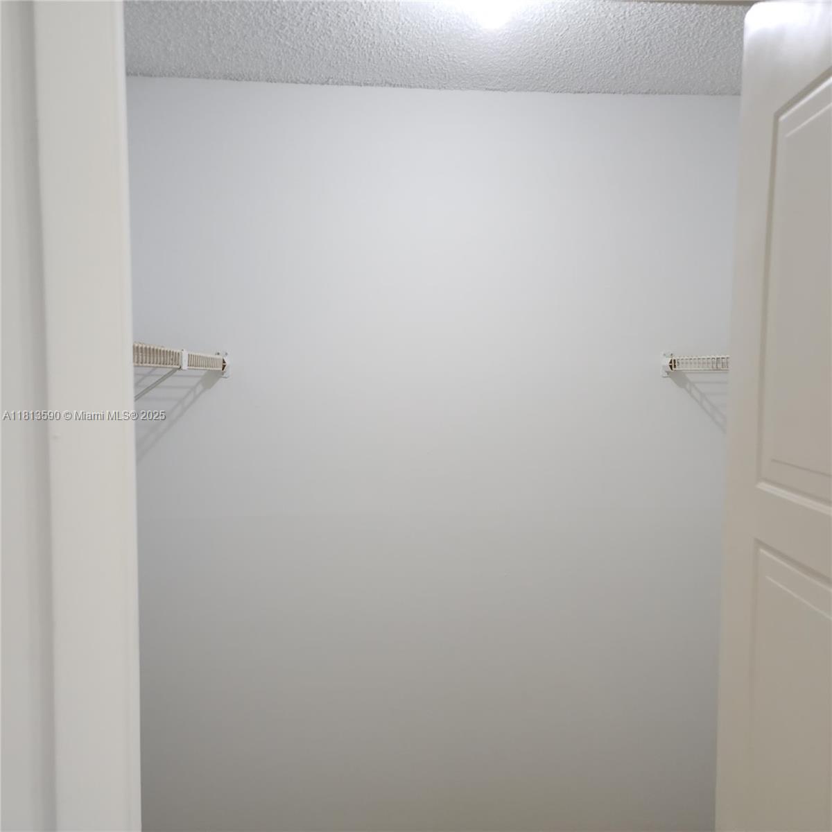 RACQUET CLUB APTS AT BONA - Residential Lease