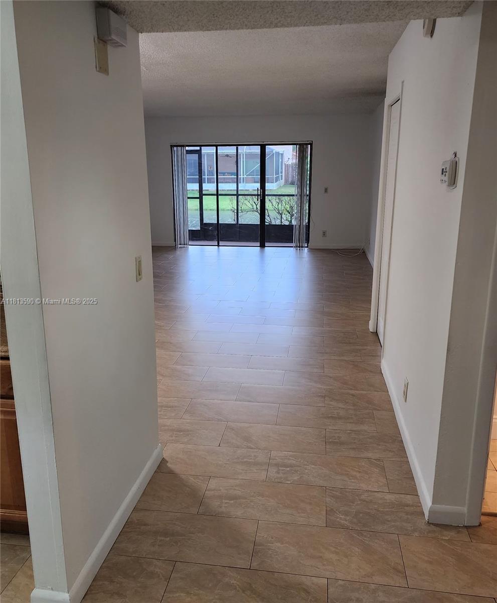 RACQUET CLUB APTS AT BONA - Residential Lease