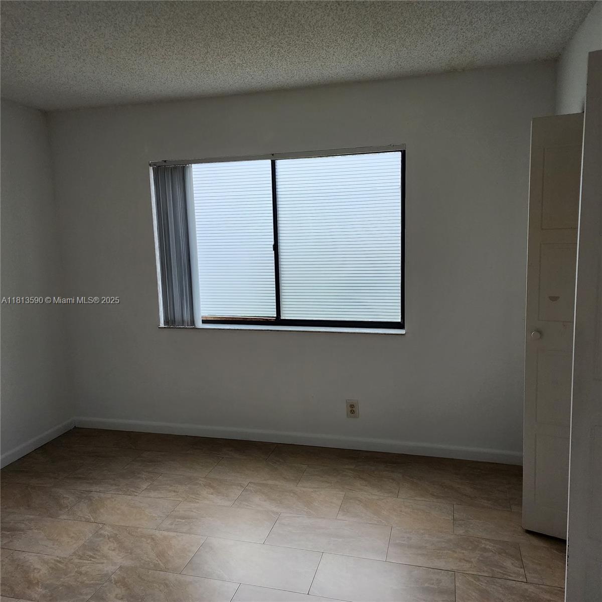RACQUET CLUB APTS AT BONA - Residential Lease