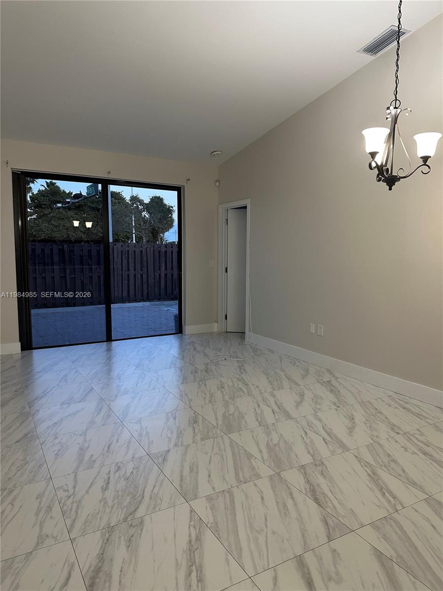 COUNTRY LAKE MANORS TOWNH - Residential Lease