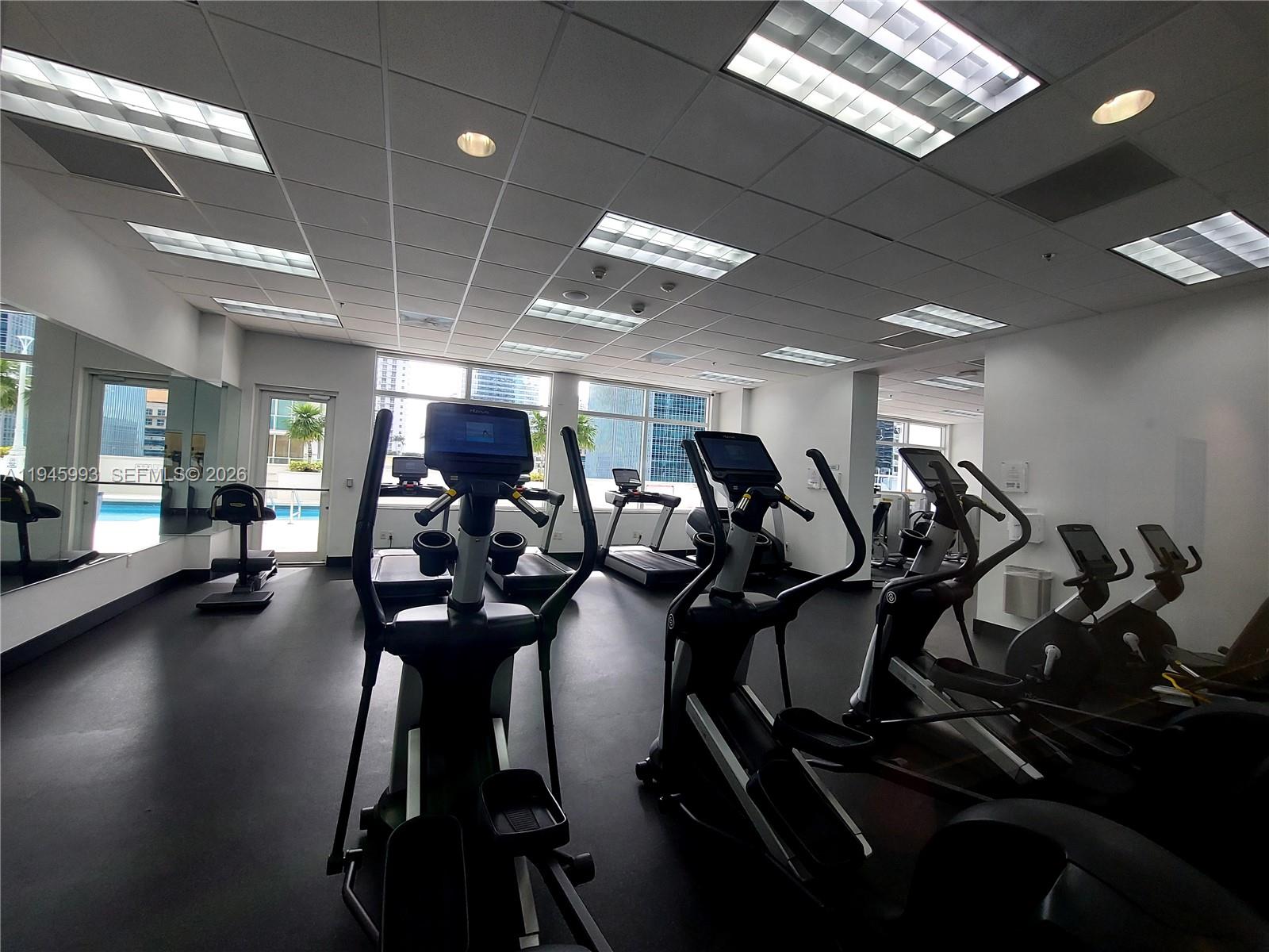 THE CLUB AT BRICKELL BAY - Residential