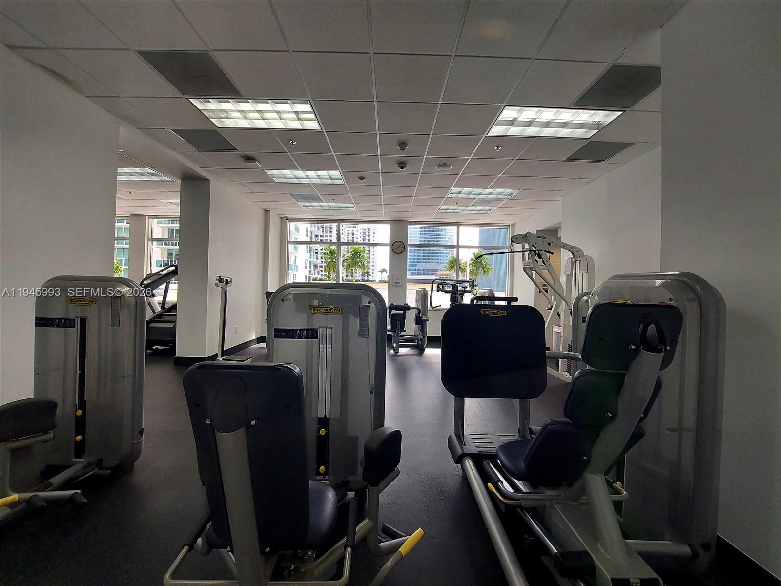 THE CLUB AT BRICKELL BAY - Residential