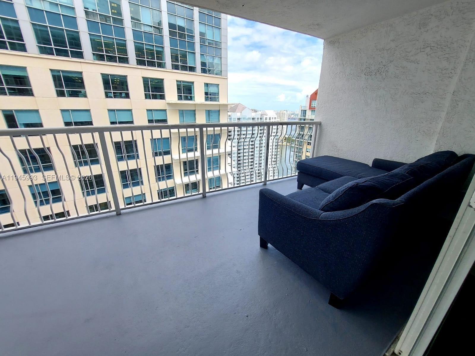 THE CLUB AT BRICKELL BAY - Residential