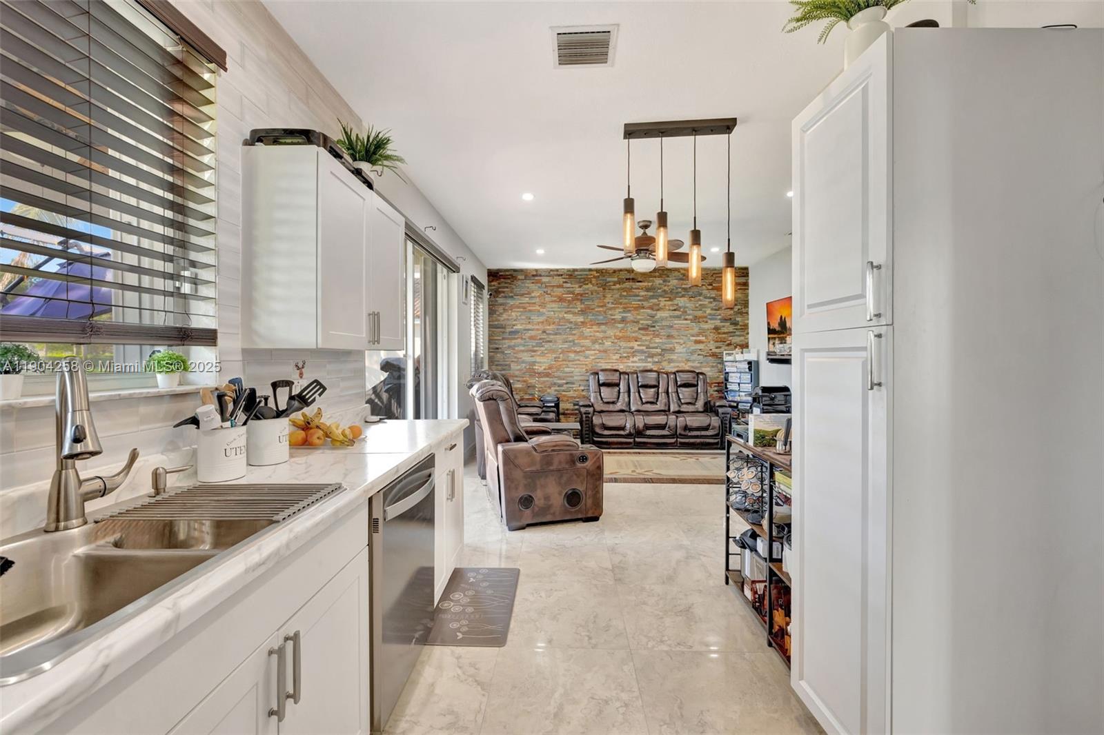 SECTOR 2-PARCELS 21A 25 2 - Residential