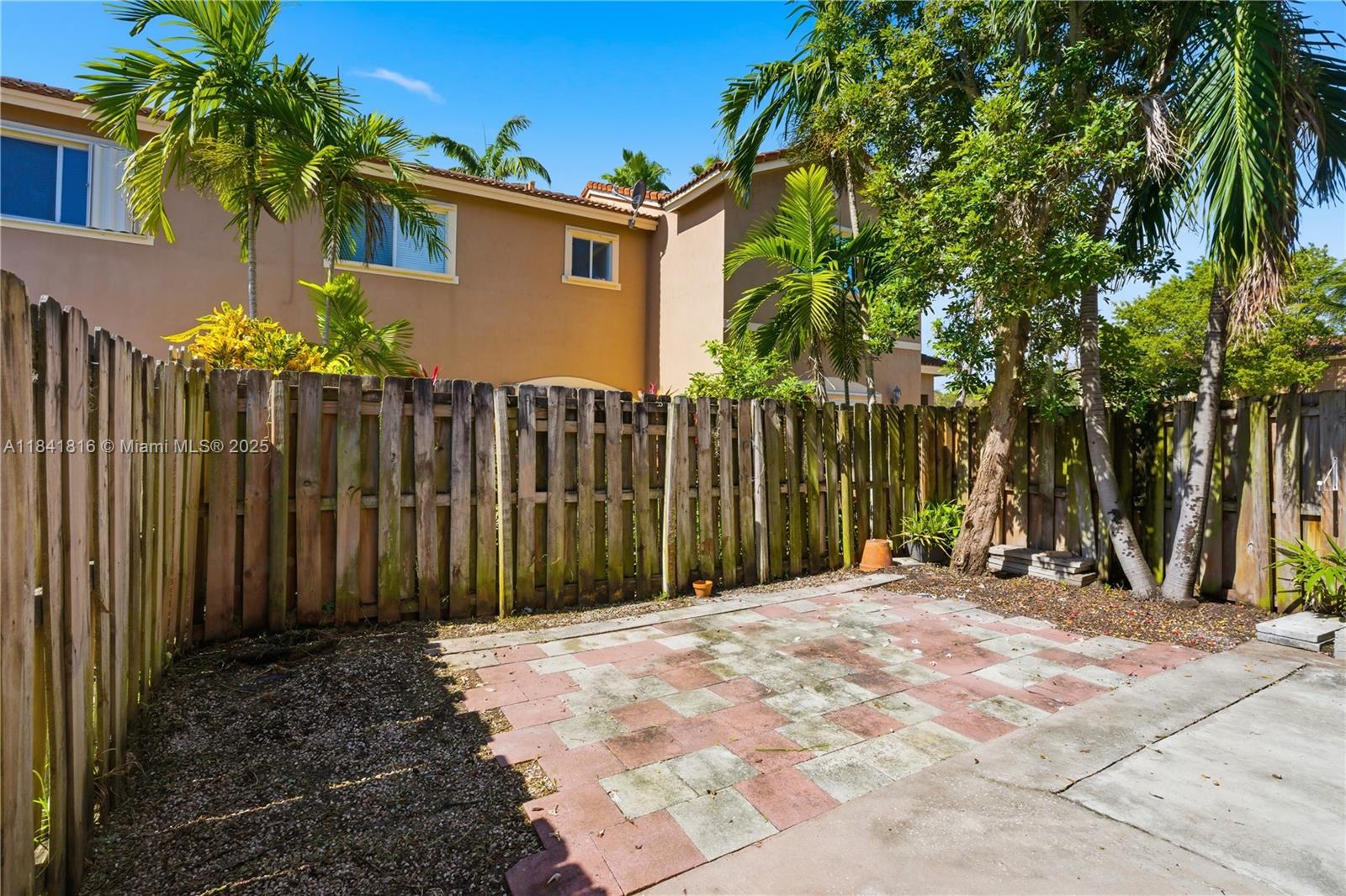 SANTA BARBARA - Residential