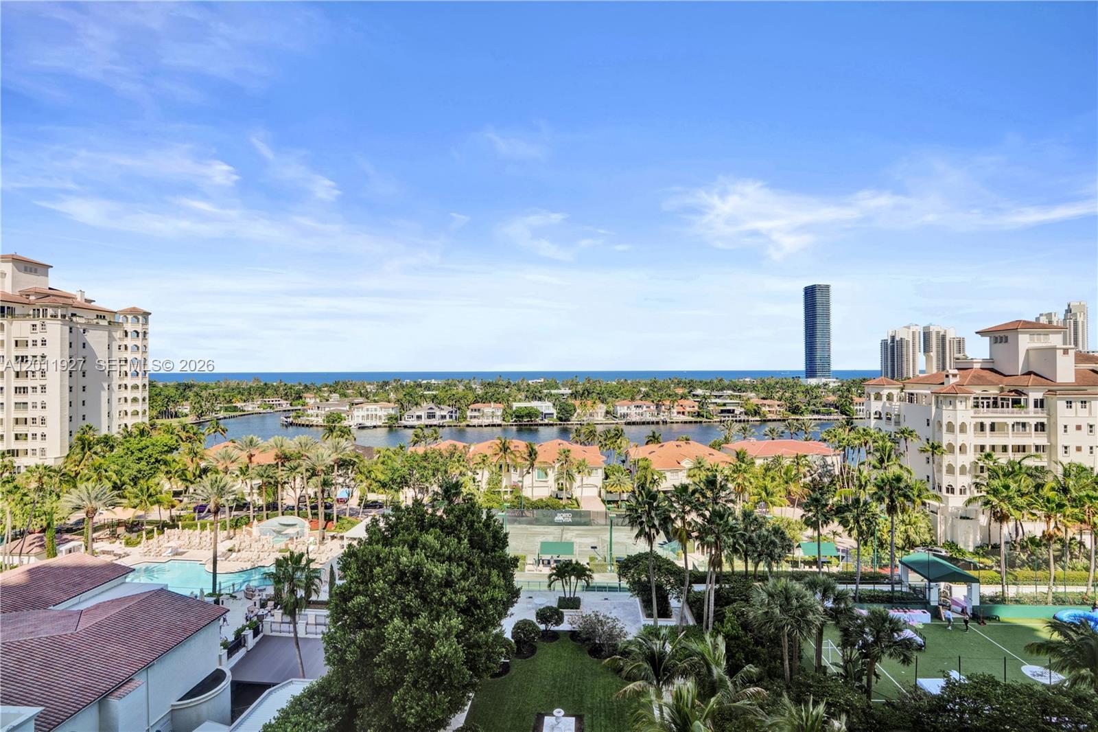 TOWERS OF PORTO VITA-SOUT - Residential