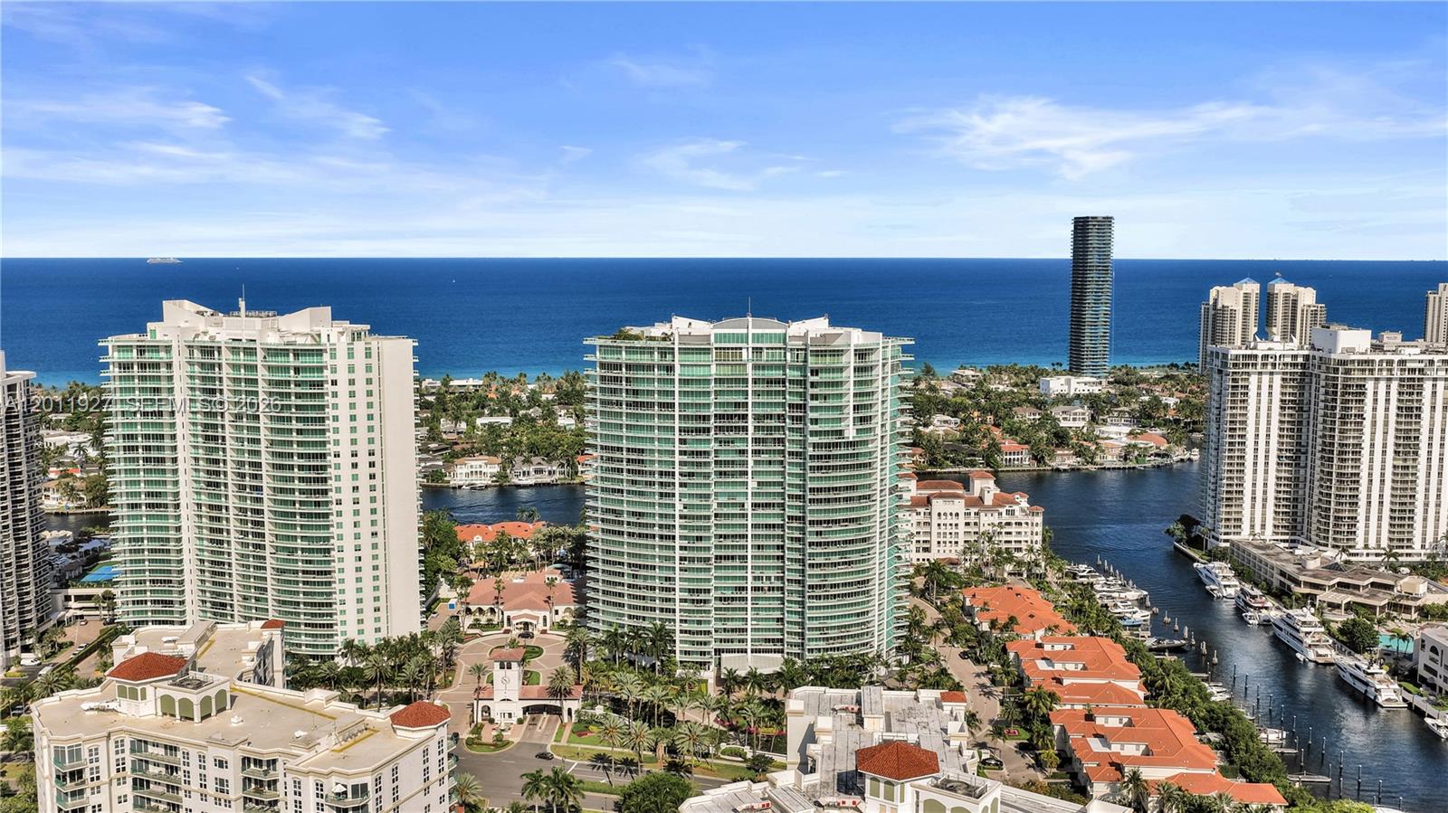 TOWERS OF PORTO VITA-SOUT - Residential