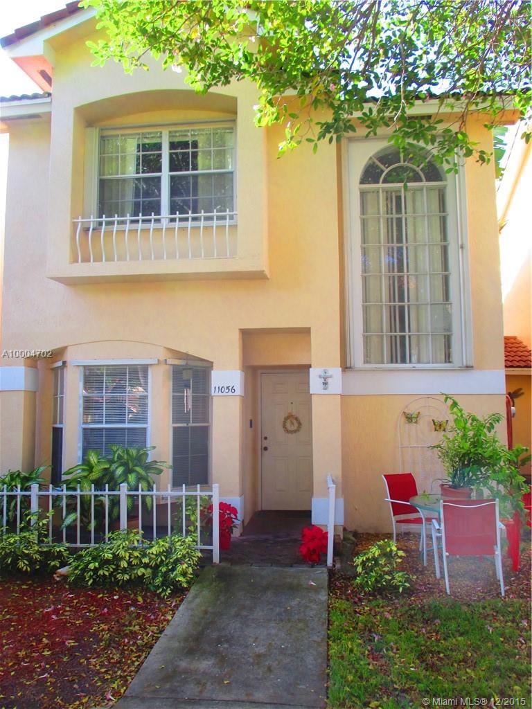 ENJOY HAMMOCKS LIFESTYLE WITH BEAUTIFUL LAKES, BIKE AND JOGGING TRAILS, PARKS, SCHOOLS, SHOPPING AND RESTAURANTS. THIS SPACIOUS 3 BEDS/2.5 BATHS 2-STORY TOWNHOUSE IN GATED JASMINE @ THE HAMMOCKS FEATURES TILE THROUGHOUT WITH LAMINATE WOOD FLOORS IN THE BEDROOMS, WALK-IN CLOSET, FRESHLY PAINTED, ACCORDION SHUTTERS ON 2ND FLOOR. COMMUNITY AMENITIES INCLUDE CLUBHOUSE AND POOL. MAKE AN APPOINTMENT TODAY.