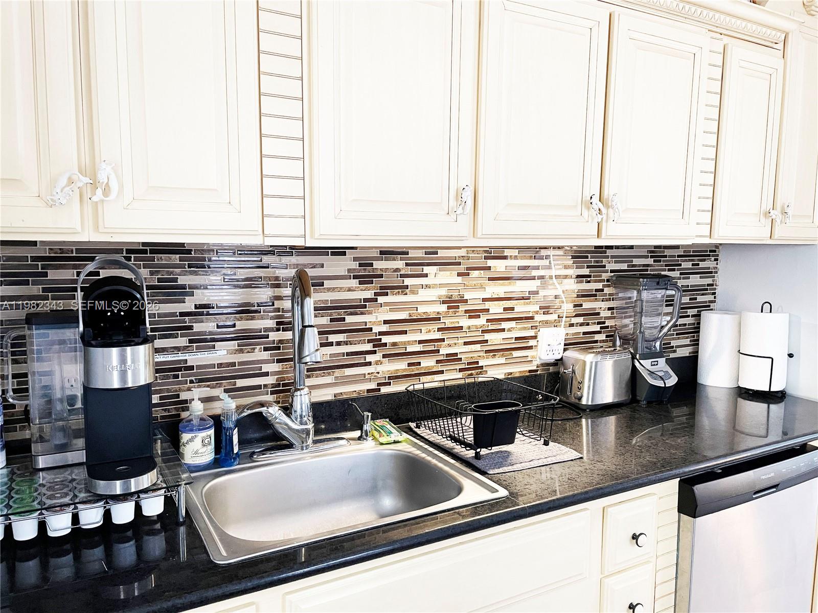 PROSPECT GARDENS - Residential Income