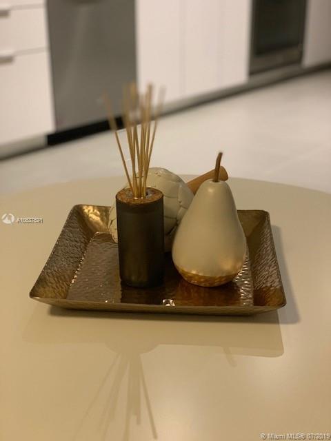 CANVAS - Residential Lease