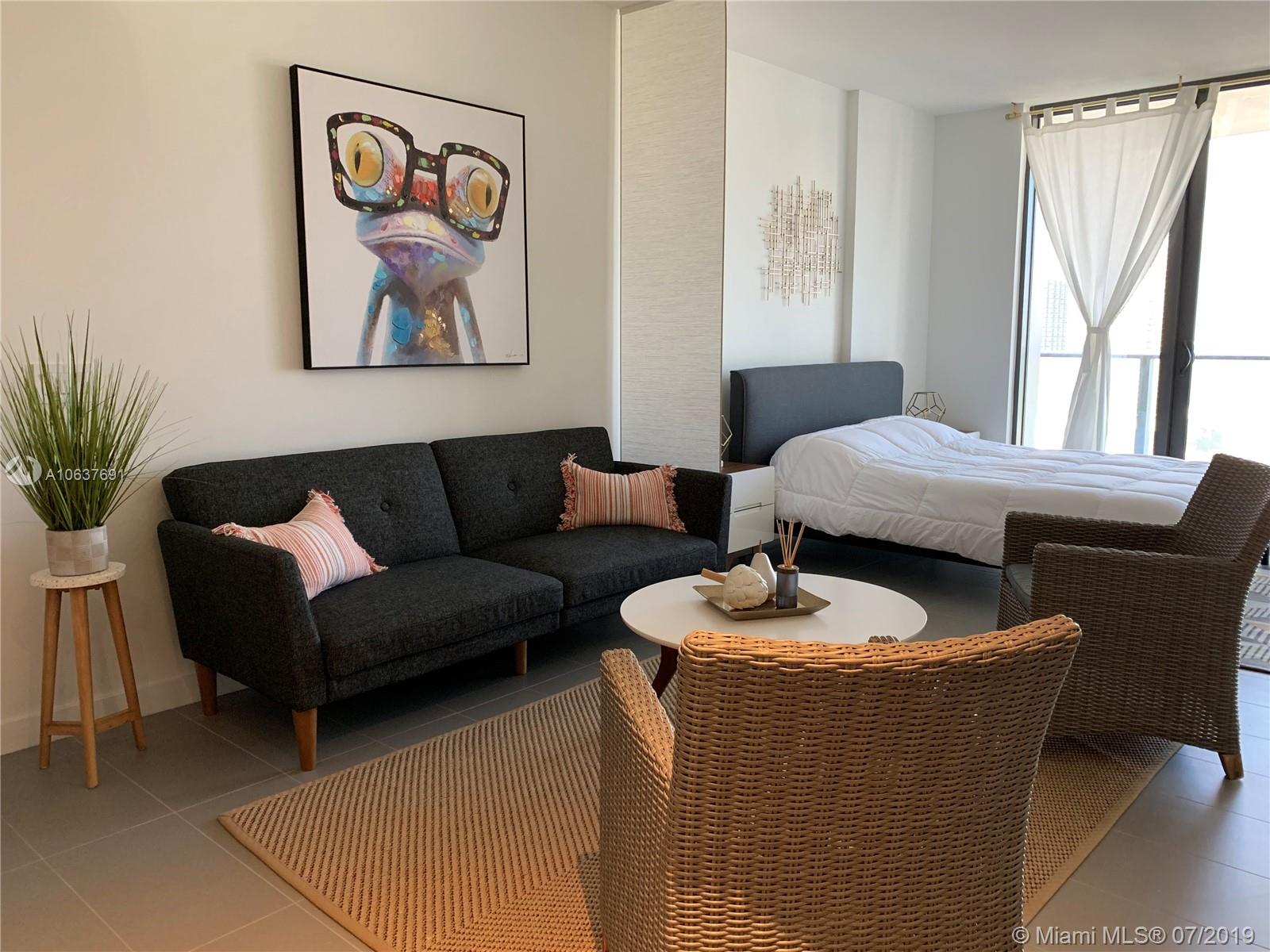 CANVAS - Residential Lease