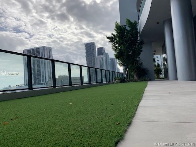 CANVAS - Residential Lease