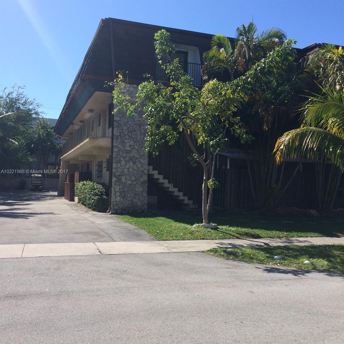 Key Townhouse Condo - Residential Lease