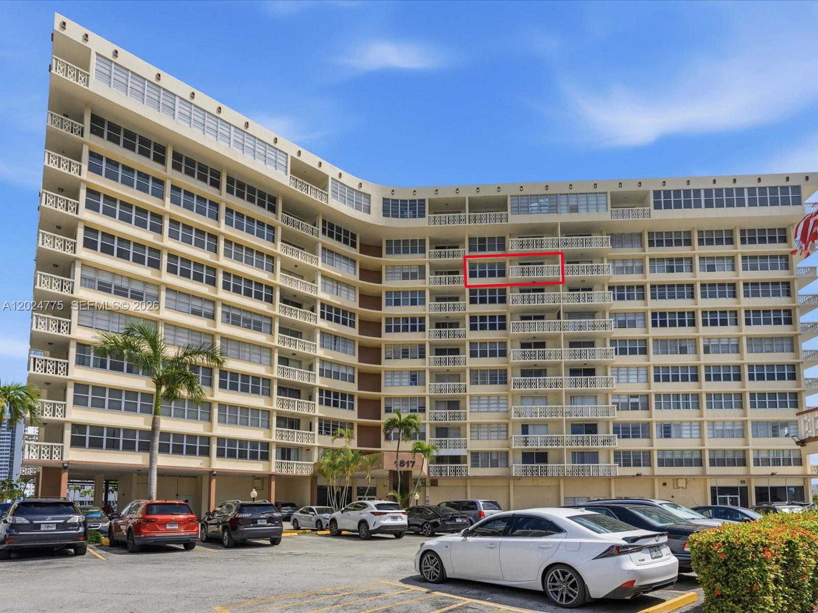 IMPERIAL TOWERS CONDO - Residential