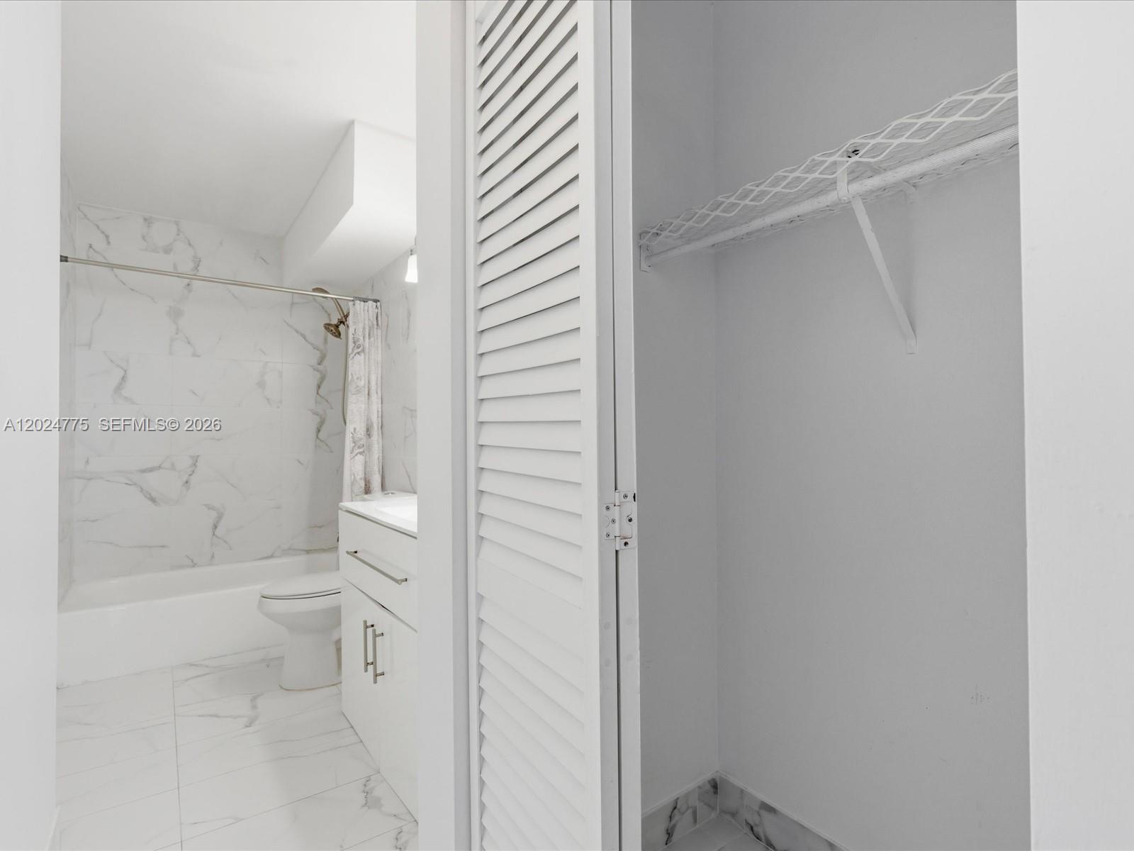 IMPERIAL TOWERS CONDO - Residential