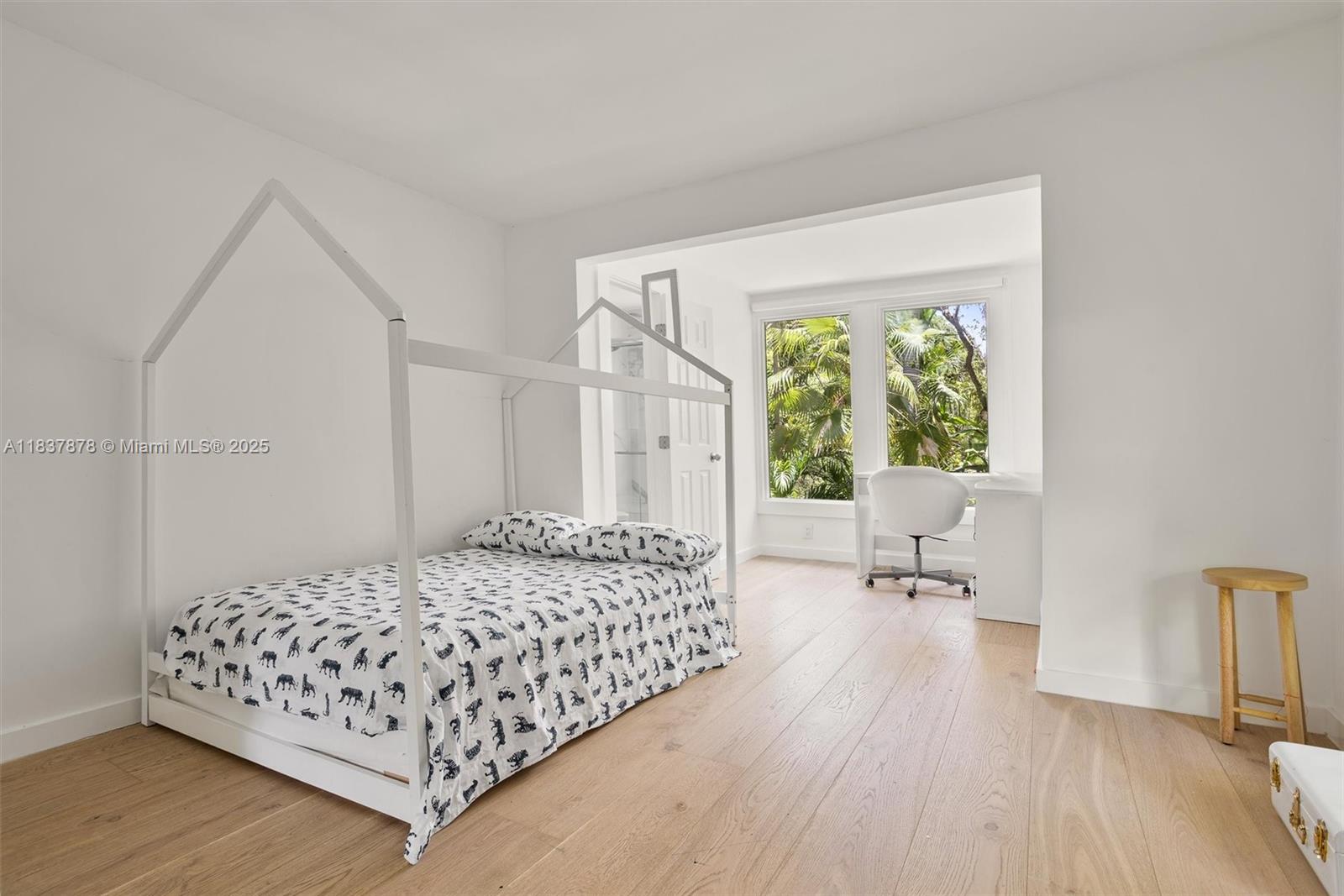 OCEAN VIEW - Residential Lease