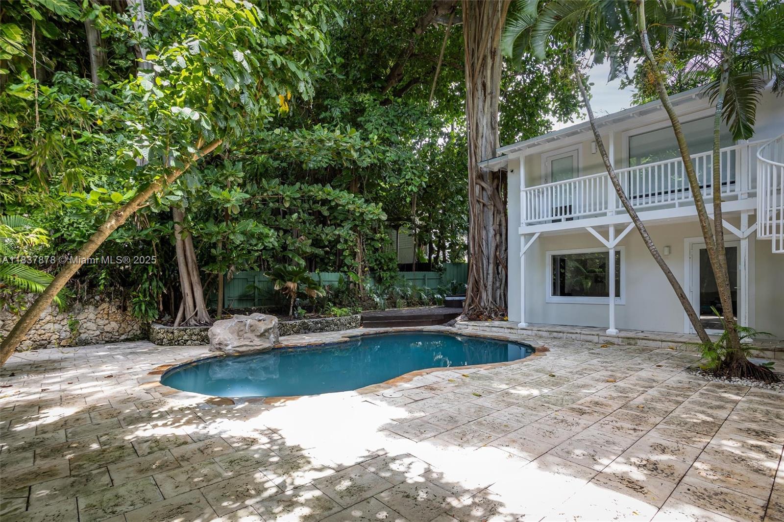 OCEAN VIEW - Residential Lease