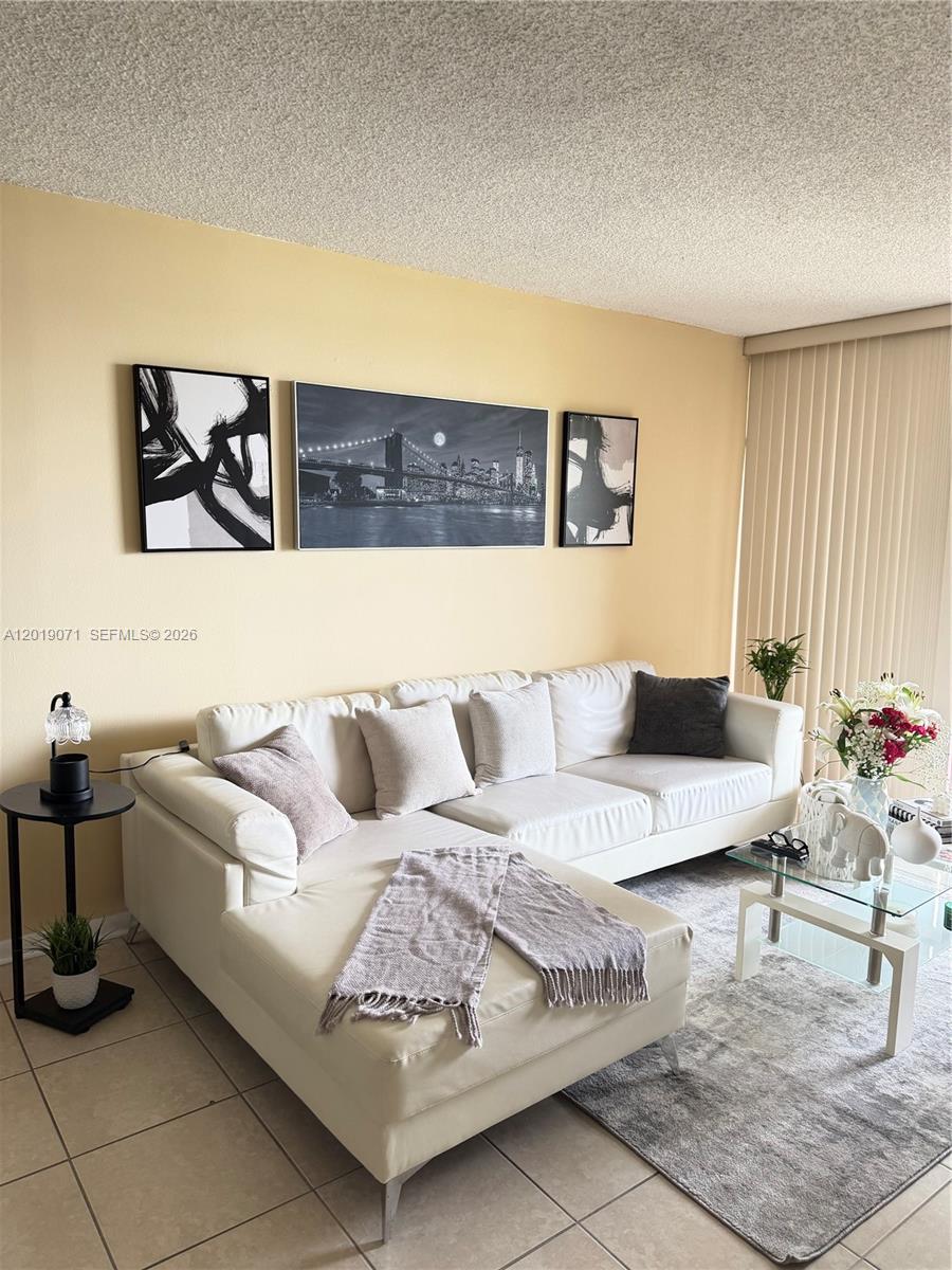 GARDENS OF KENDALL SO CON - Residential