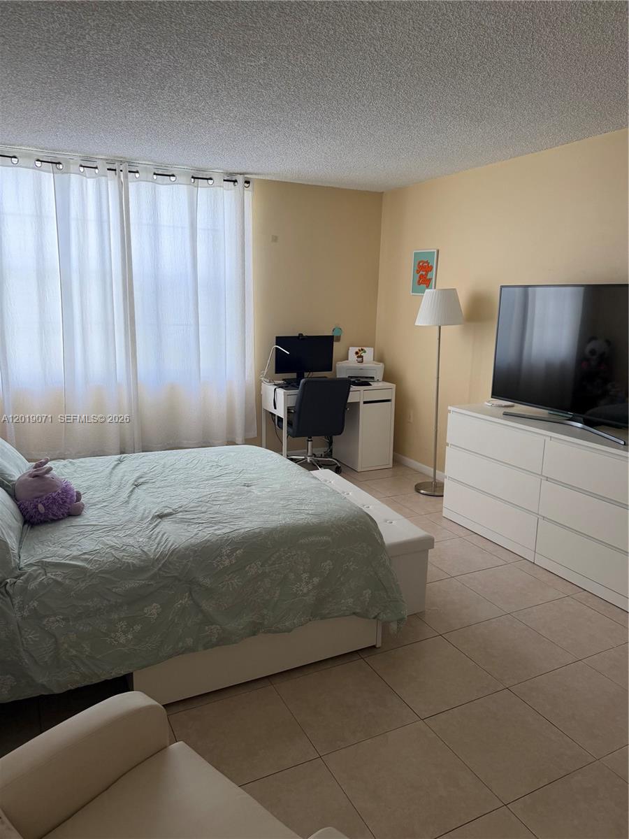 GARDENS OF KENDALL SO CON - Residential