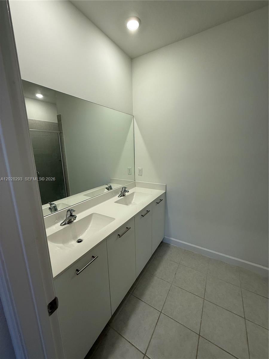 GOLF PARK SEC 1 - Residential