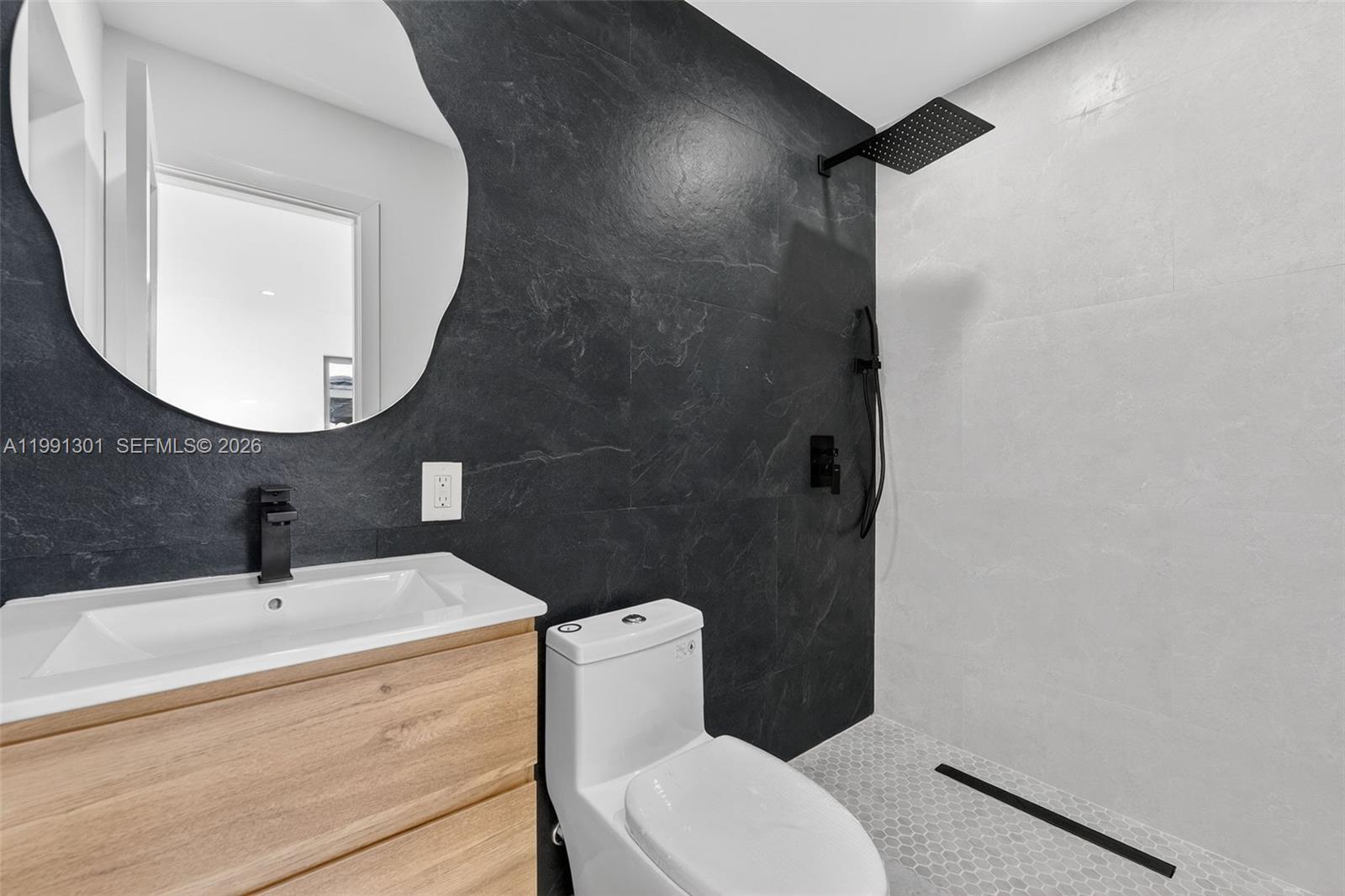 RICHMOND HGTS ESTS 3RD AD - Residential