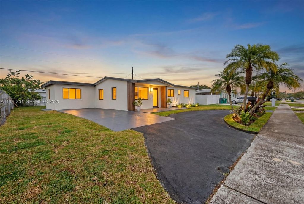 Photo of 10445 SW 149th Ter, Miami, FL 33176 (MLS # A11991301)