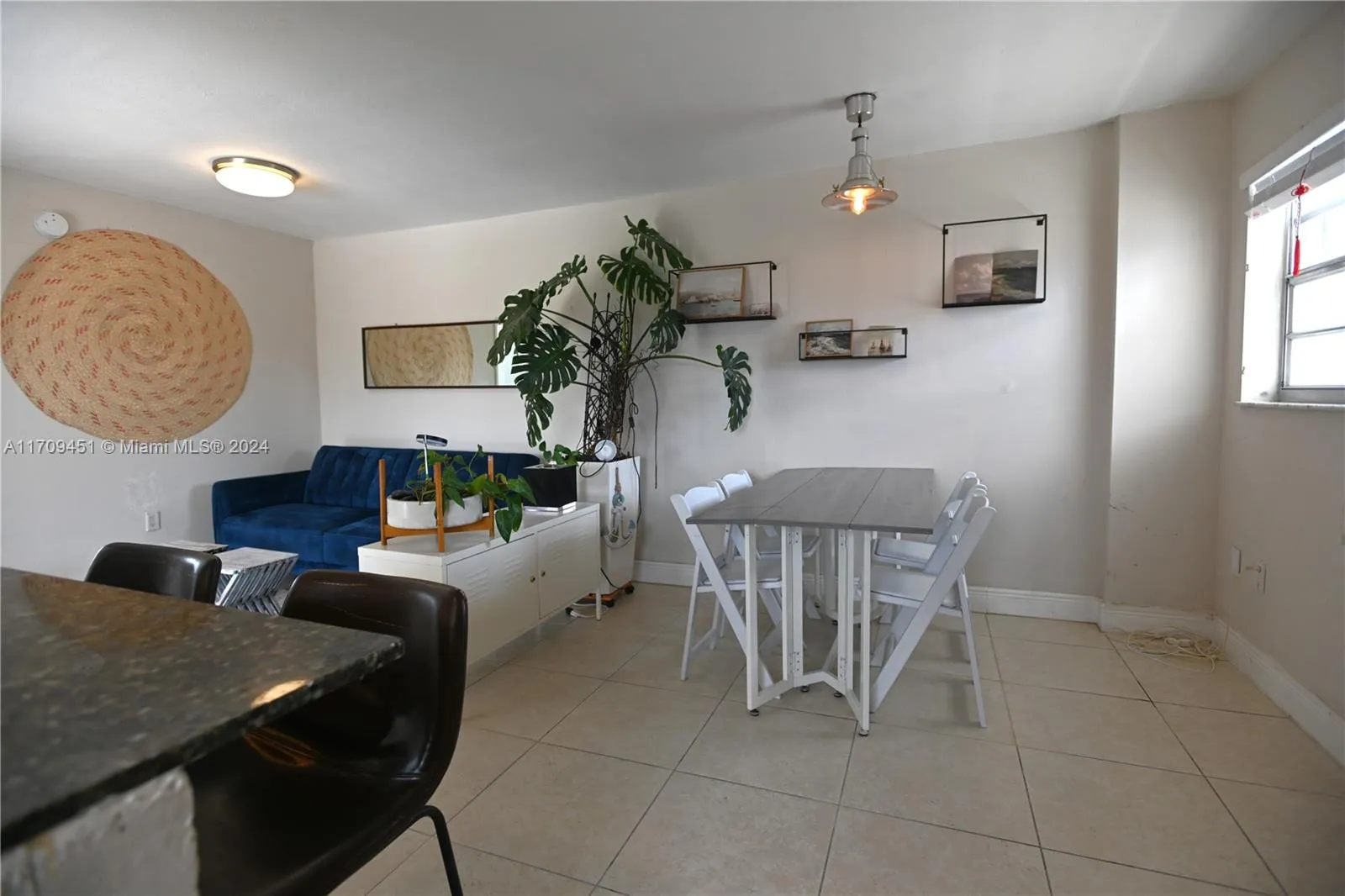 Miami Beach, Florida 33139, United States, 1 Bedroom Bedrooms, ,1 BathroomBathrooms,Residential,Pending,26511