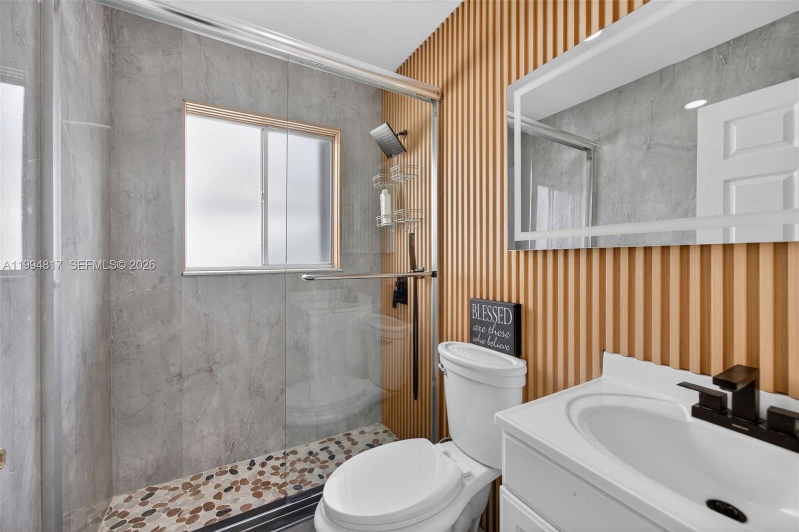 COUNTRY WALK WEST SEC 1 - Residential Lease